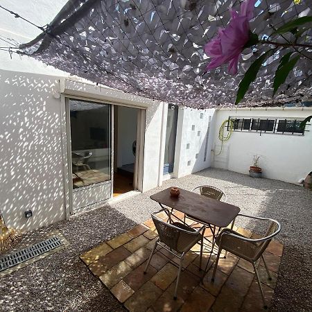 Grand Studio De 38M2 Et Cour Independante De 25M2 Dont Wifi Et Netflix Διαμέρισμα Μονπελιέ Εξωτερικό φωτογραφία