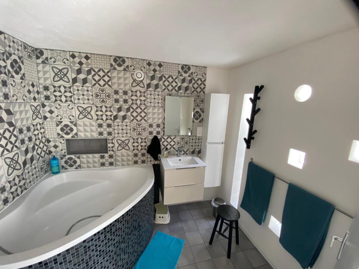 Grand Studio De 38M2 Et Cour Independante De 25M2 Dont Wifi Et Netflix Διαμέρισμα Μονπελιέ Εξωτερικό φωτογραφία